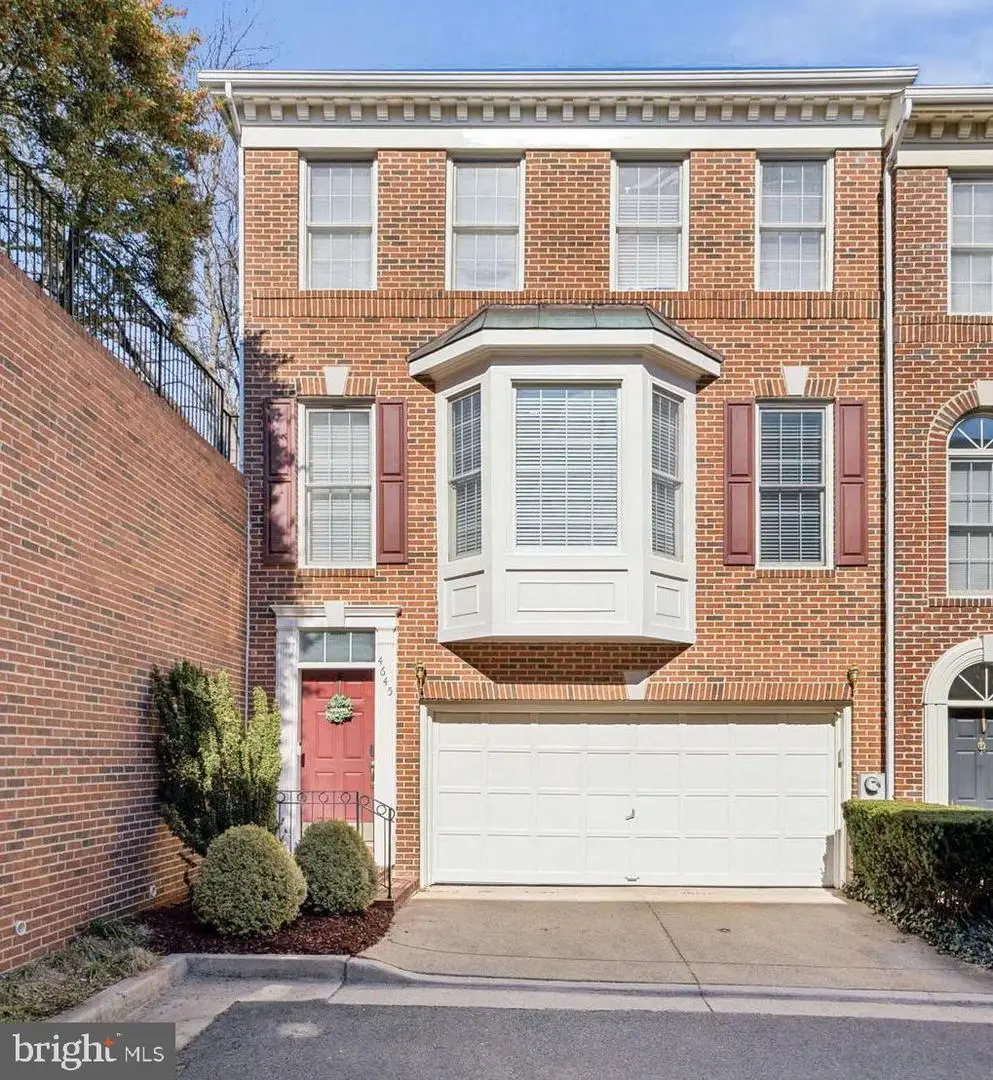 4645 Kearney Ct, Alexandria, VA 22311 - #1