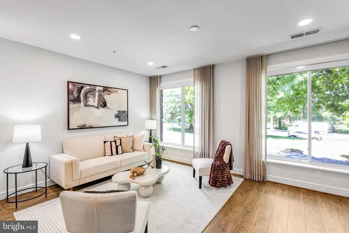 625 Slaters Ln #107, Alexandria, VA 22314 - #1