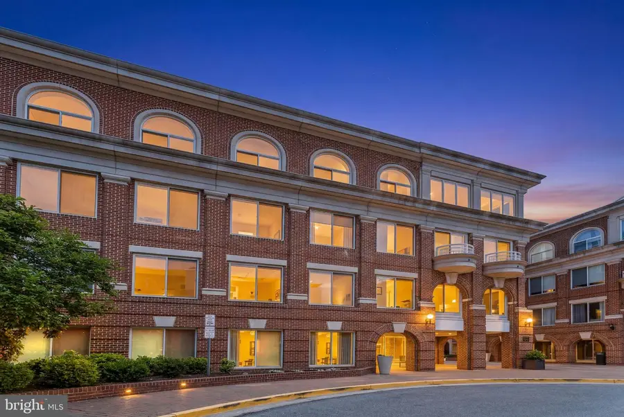 625 Slaters Ln #107, Alexandria, VA 22314 - #2