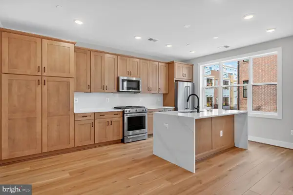 144 Pepperell St, ALEXANDRIA, VA 22304