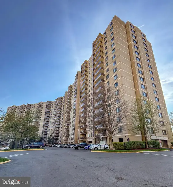 307 Yoakum Pkwy #407, ALEXANDRIA, VA 22304