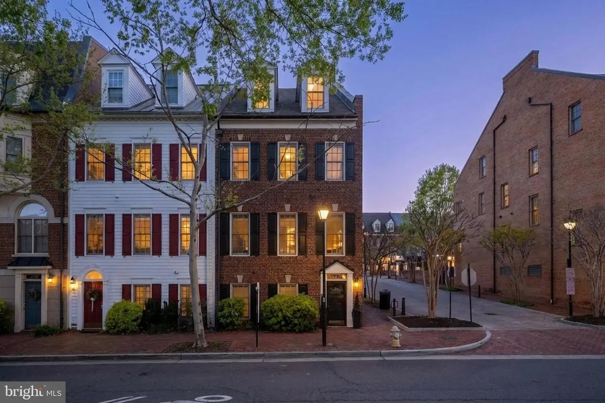 414 N Royal St, Alexandria, VA 22314 - #1