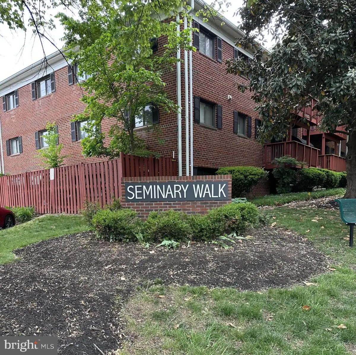 205 Skyhill Rd #8, Alexandria, VA 22314 - #1
