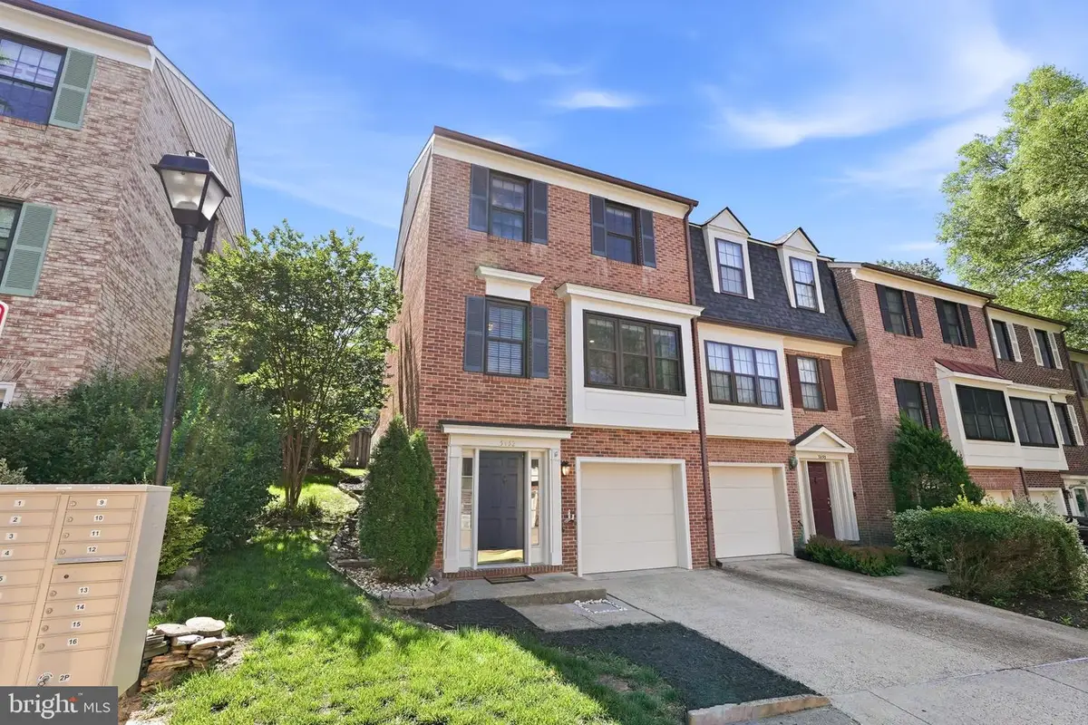 5452 Barrister Pl, Alexandria, VA 22304 - #1