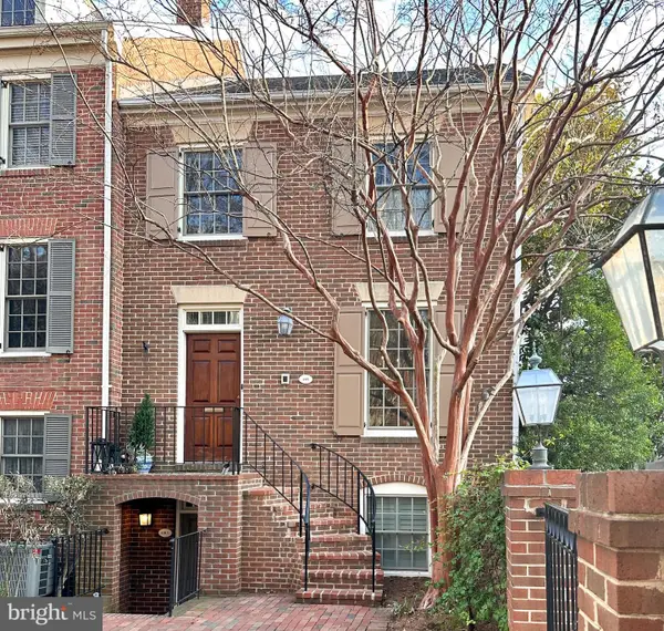 418 N Saint Asaph St N, ALEXANDRIA, VA 22314