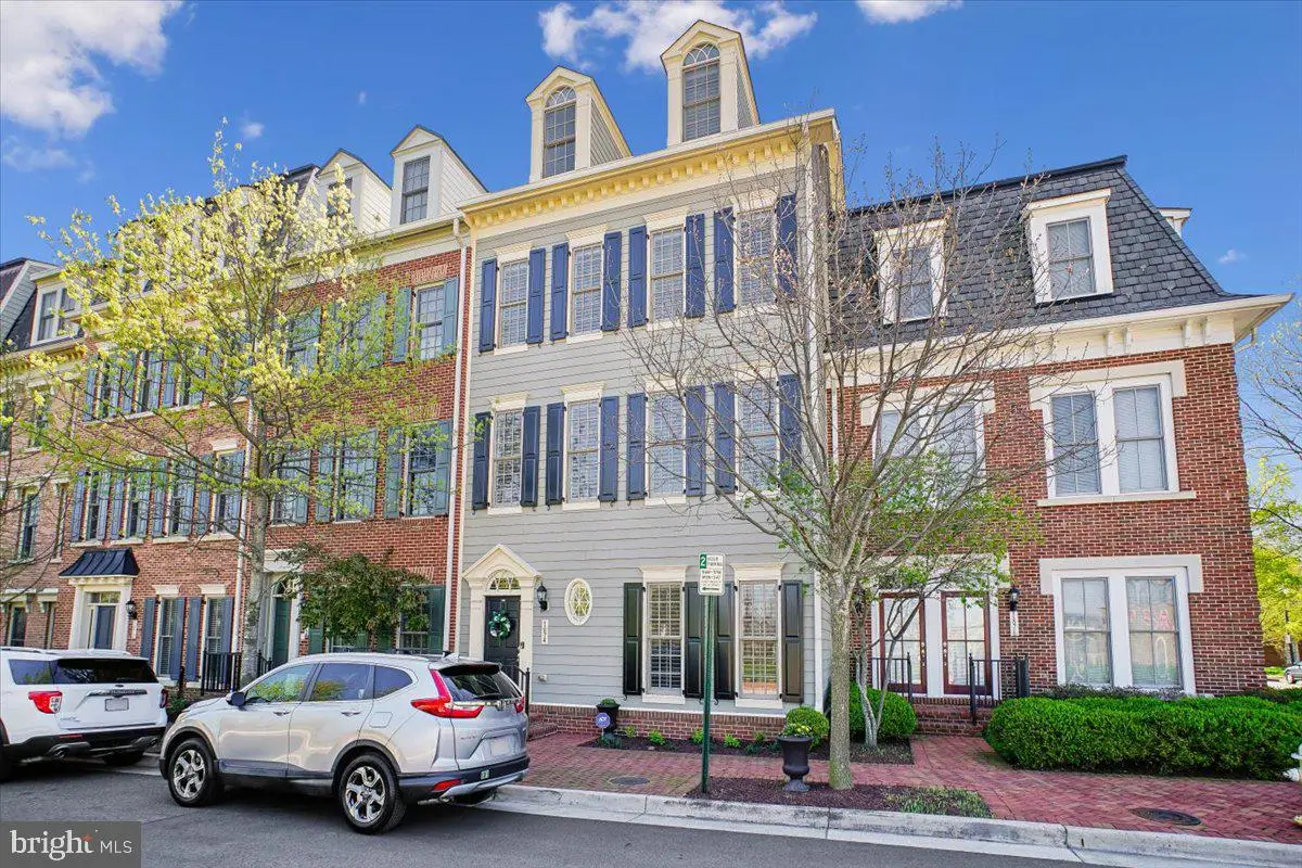 1874 Carpenter Rd, Alexandria, VA 22314 - #1