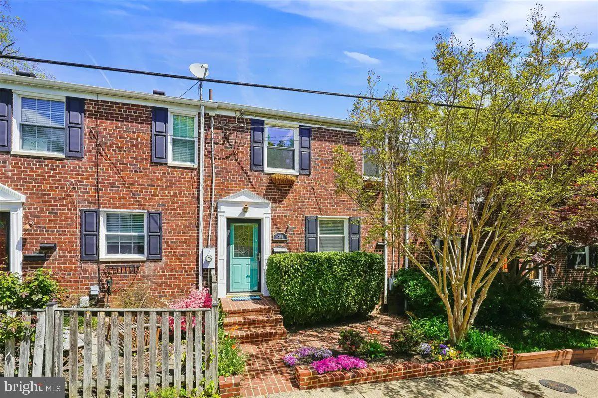 215 Burgess Ave, Alexandria, VA 22305 - #1