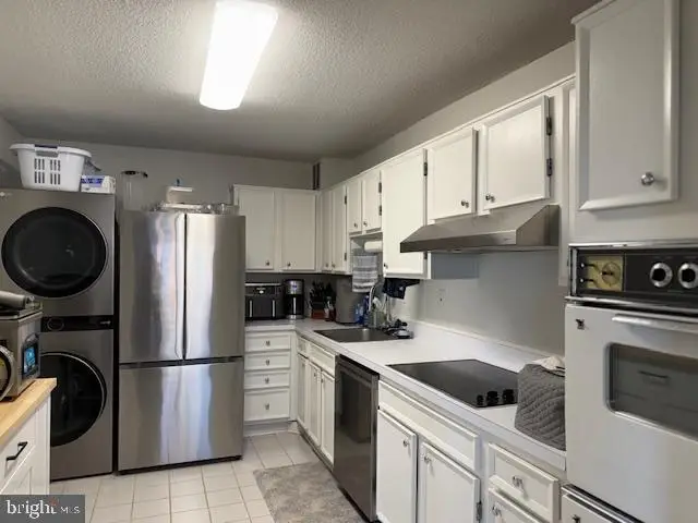 203 Yoakum Pkwy #1004, Alexandria, VA 22304 - #2