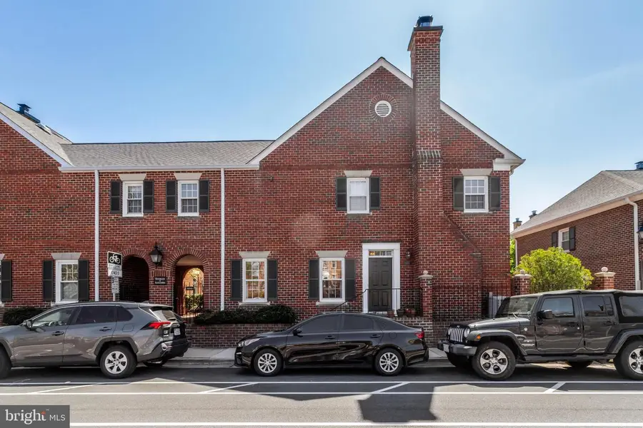 402 Second St, Alexandria, VA 22314 - #2