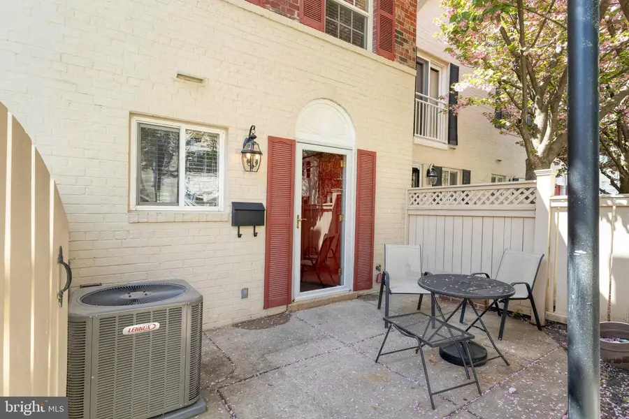 1313 N Van Dorn St, Alexandria, VA 22304 - #3