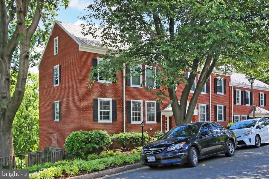 2943 S Dinwiddie St #b1, Arlington, VA 22206 - #2