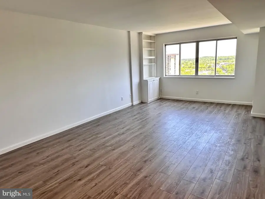 5340 Holmes Run Pkwy #1102, Alexandria, VA 22304 - #3