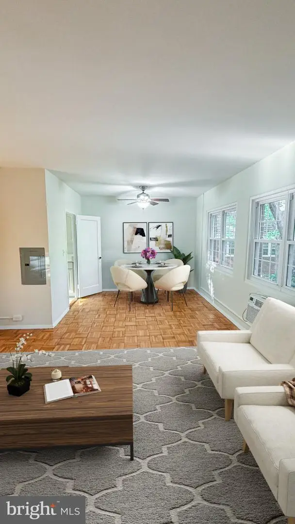 3539 Martha Custis Dr, Alexandria, VA 22302 - #2