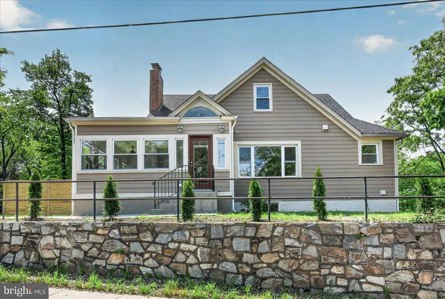 4448 W Braddock Rd, Alexandria, VA 22304 - #2