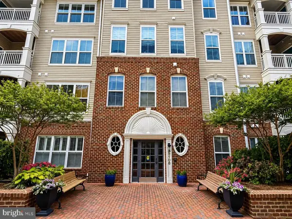 5108 Donovan Dr #307, ALEXANDRIA, VA 22304