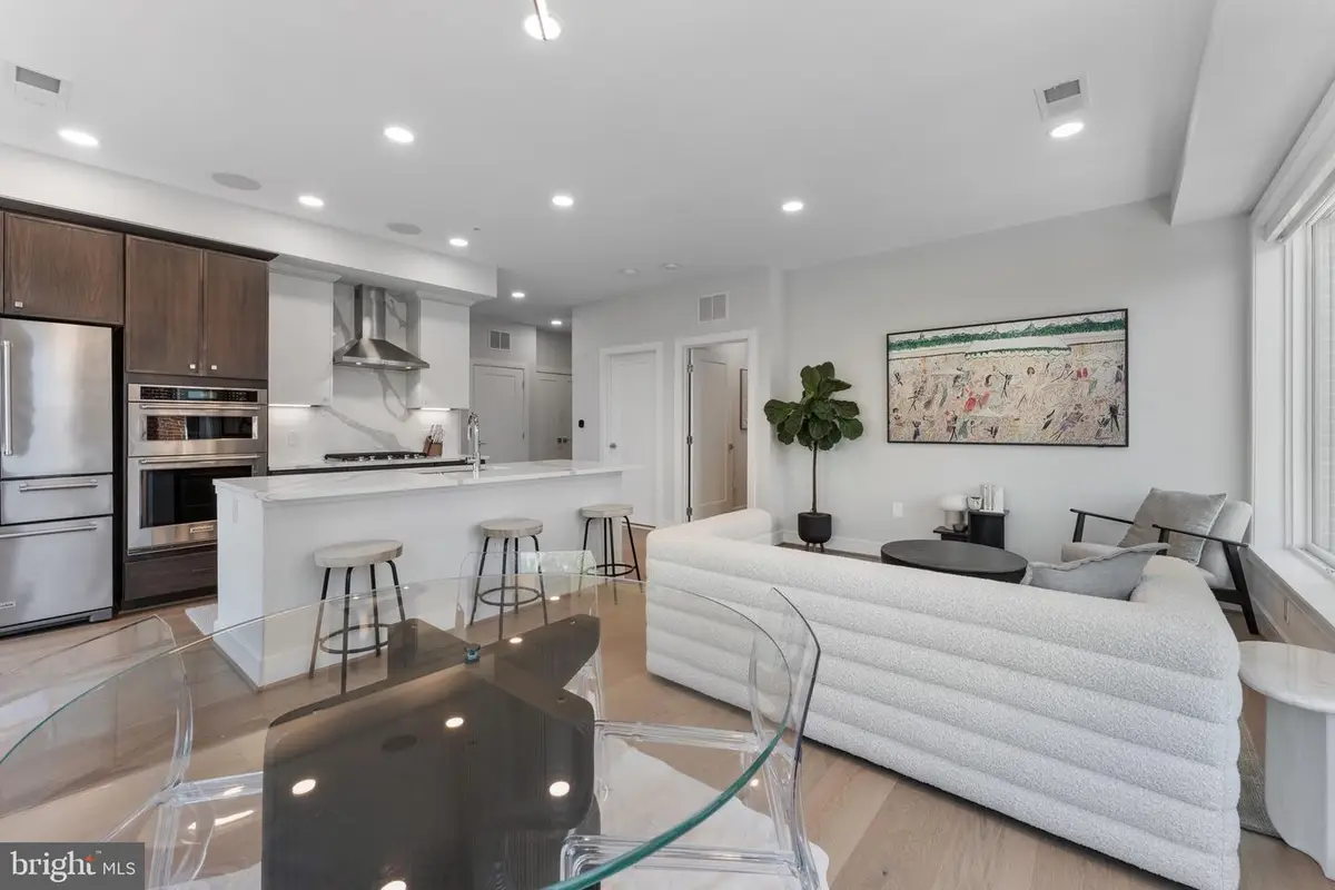 635 Slaters Ln #306, Alexandria, VA 22314 - #1