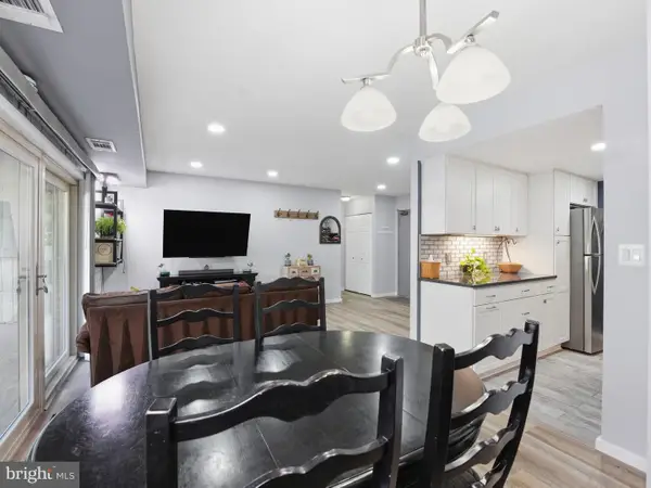 5250 Valley Forge Dr #109, ALEXANDRIA, VA 22304