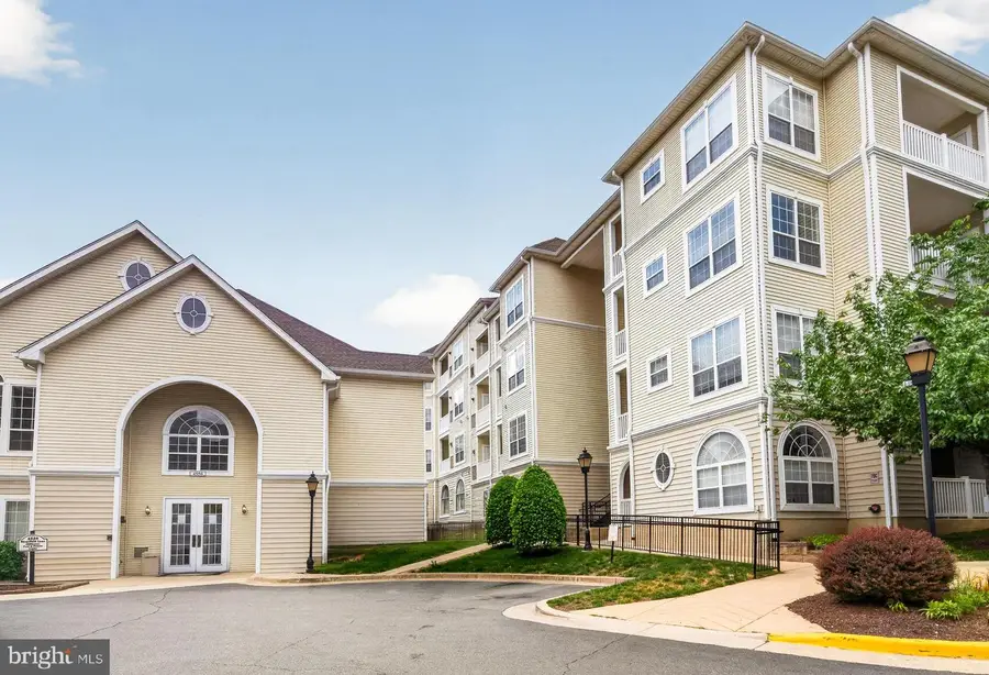 4560 Strutfield Ln #1103, Alexandria, VA 22311 - #2