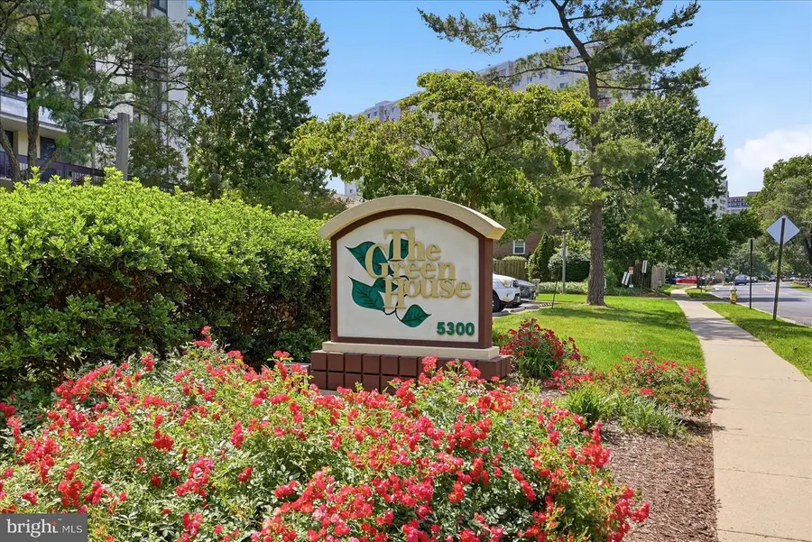 5300 Holmes Run Pkwy #1418, Alexandria, VA 22304 - #3