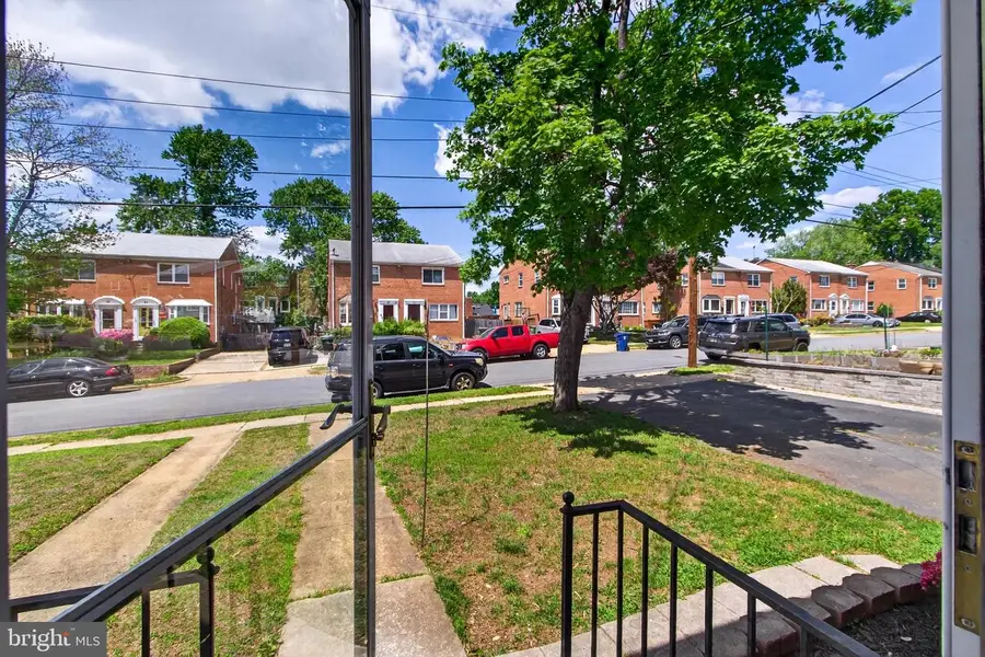 48 Garden Dr, Alexandria, VA 22304 - #3