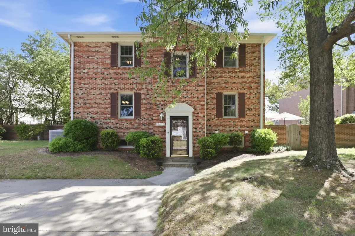 2457 N Stevens St, Alexandria, VA 22311 - #1