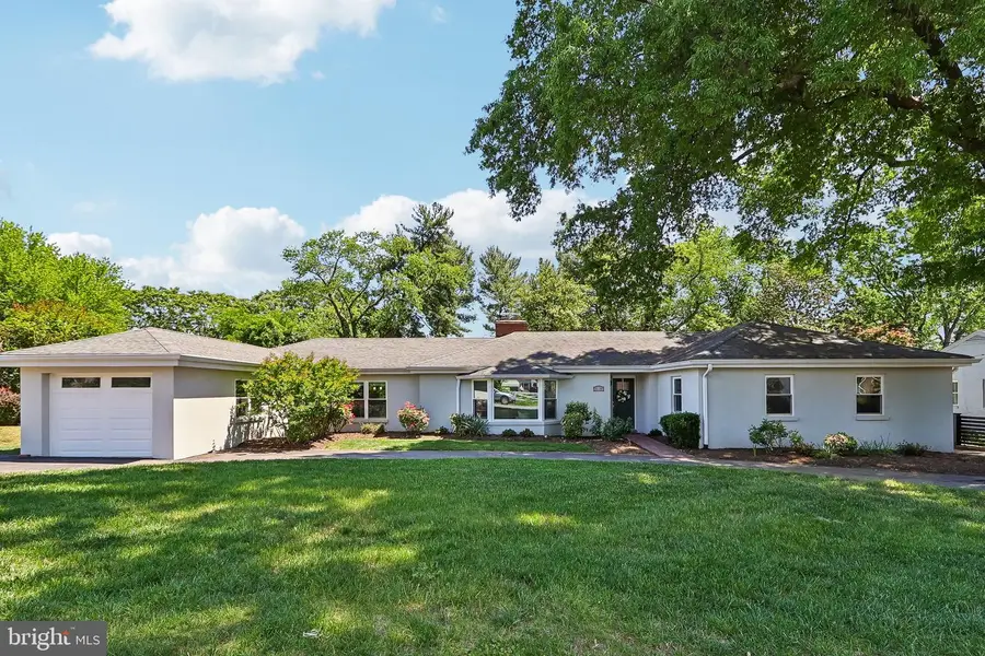 201 Longview Dr, Alexandria, VA 22314 - #2