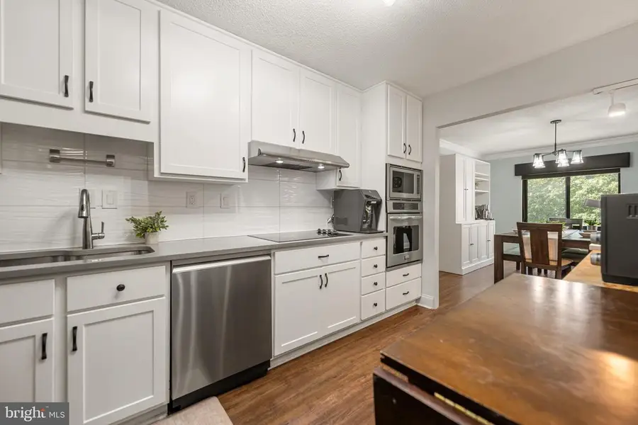 203 Yoakum Pkwy #609, Alexandria, VA 22304 - #3