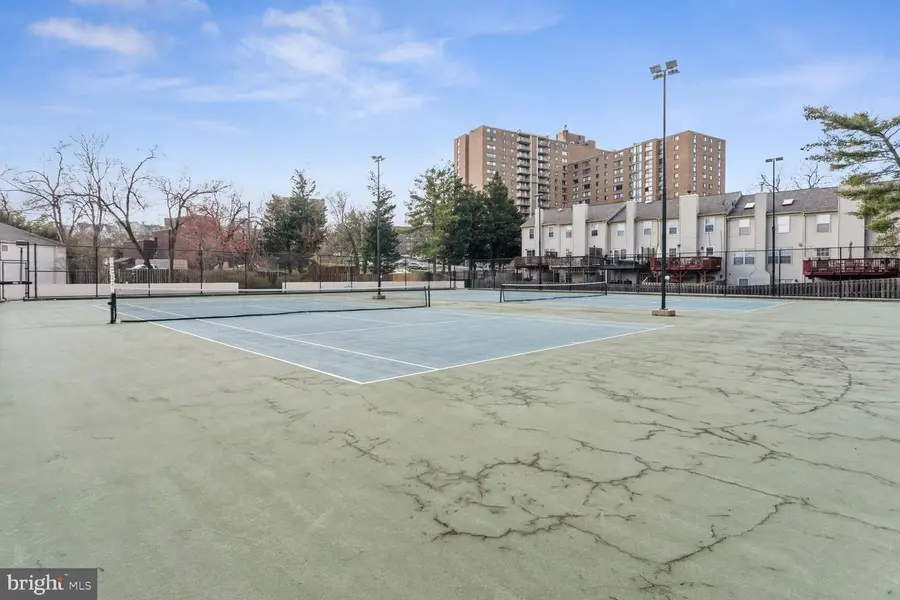 5300 Holmes Run Pkwy #815, Alexandria, VA 22304 - #3