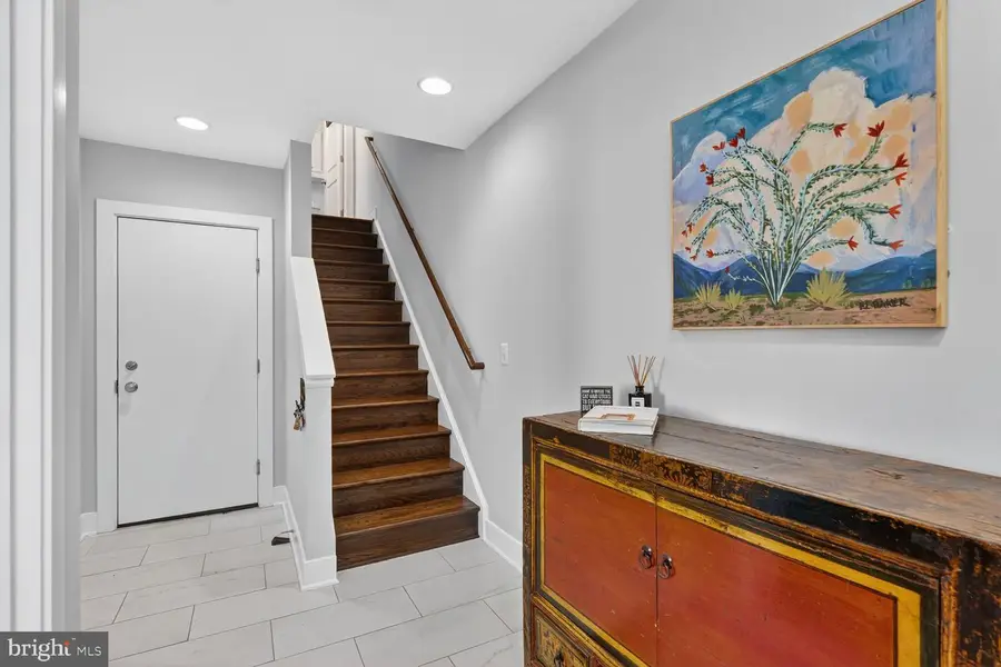 917 Parker Gray School Way, Alexandria, VA 22314 - #3