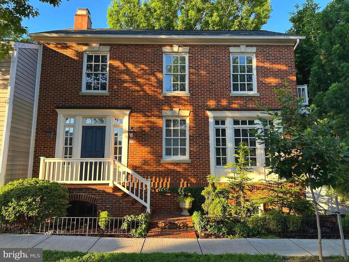 808 Oronoco St, Alexandria, VA 22314 - #1
