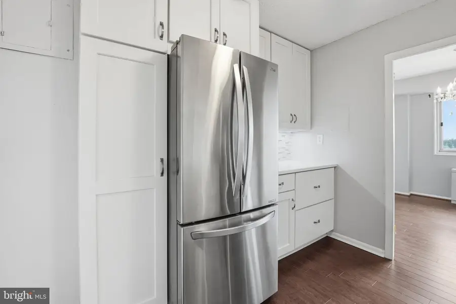 2500 N Van Dorn St #1104, Alexandria, VA 22302 - #3