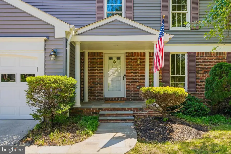 3901 Colonel Ellis Ave, Alexandria, VA 22304 - #3