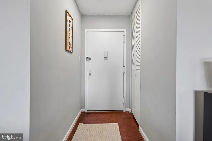 1225 Martha Custis Dr #216, Alexandria, VA 22302 - #3