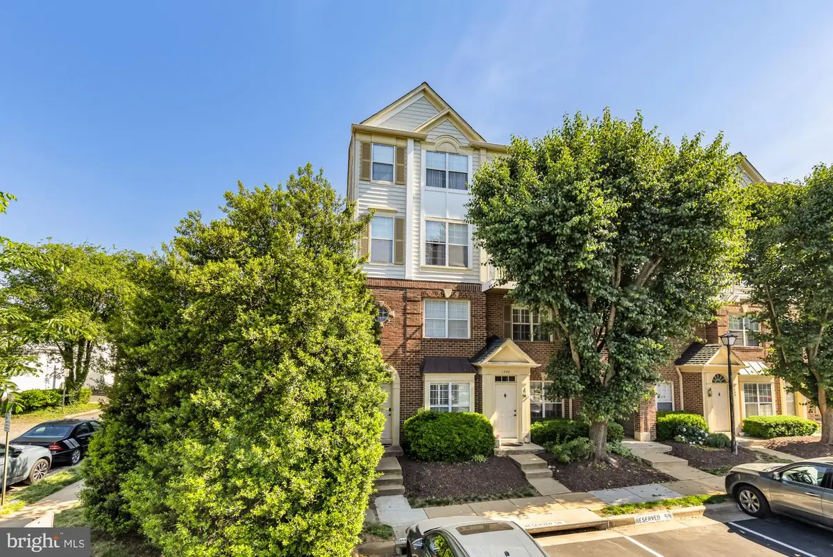1737 Kingsgate Ct, Alexandria, VA 22302 - #1