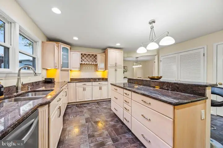 2617 N Stevens St, Alexandria, VA 22311 - #3