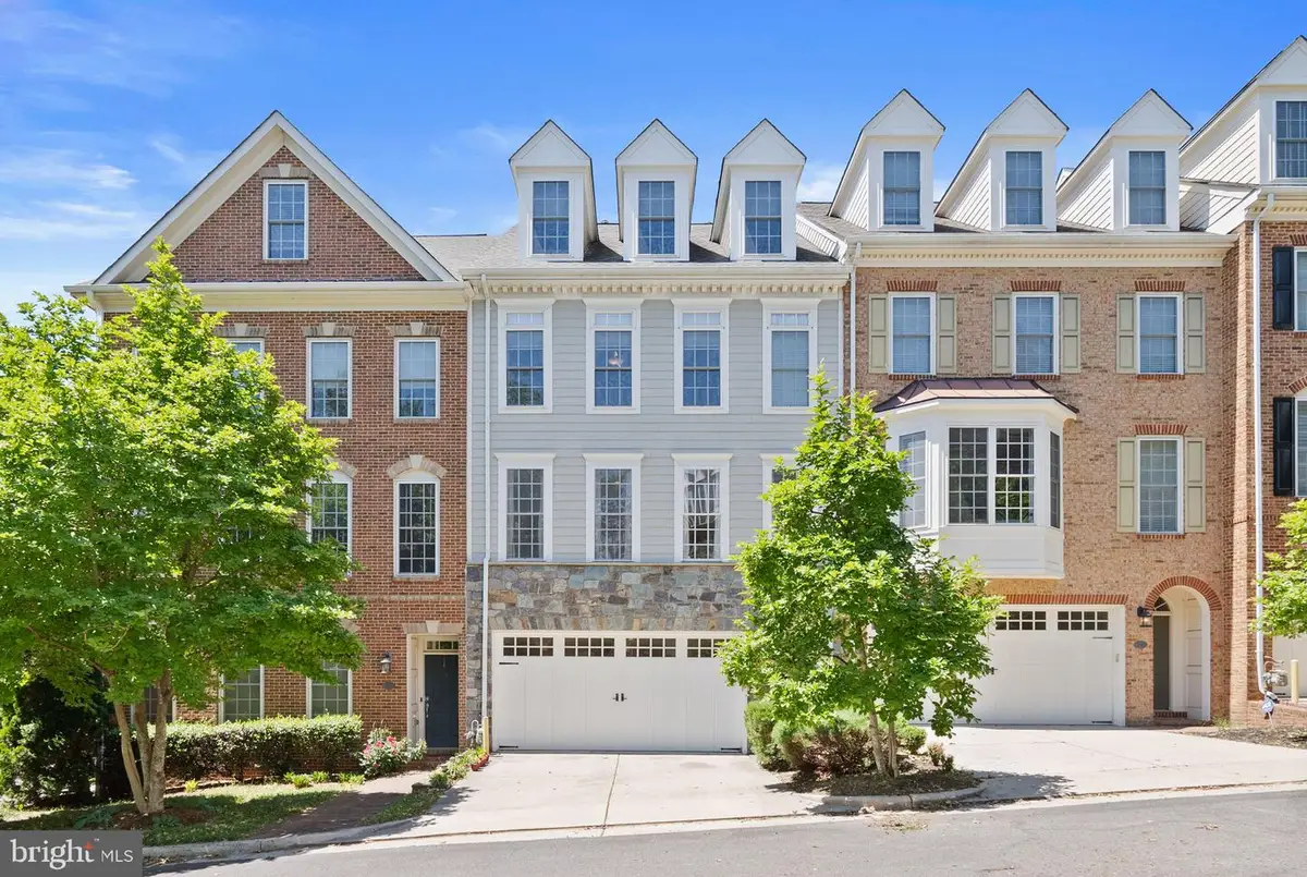 3549 Goddard Way, Alexandria, VA 22304 - #1