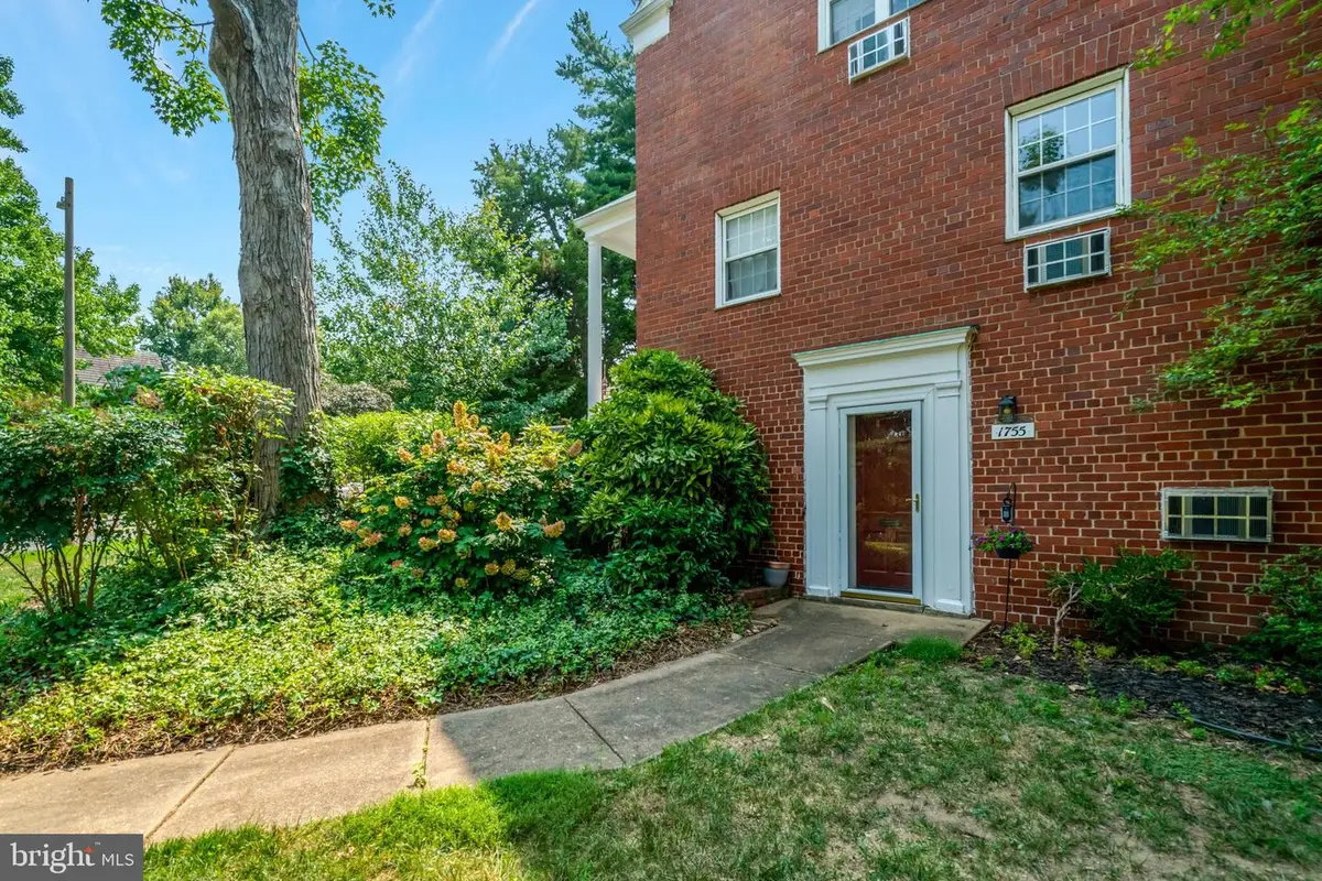 1755 Preston Rd, Alexandria, VA 22302 - #1