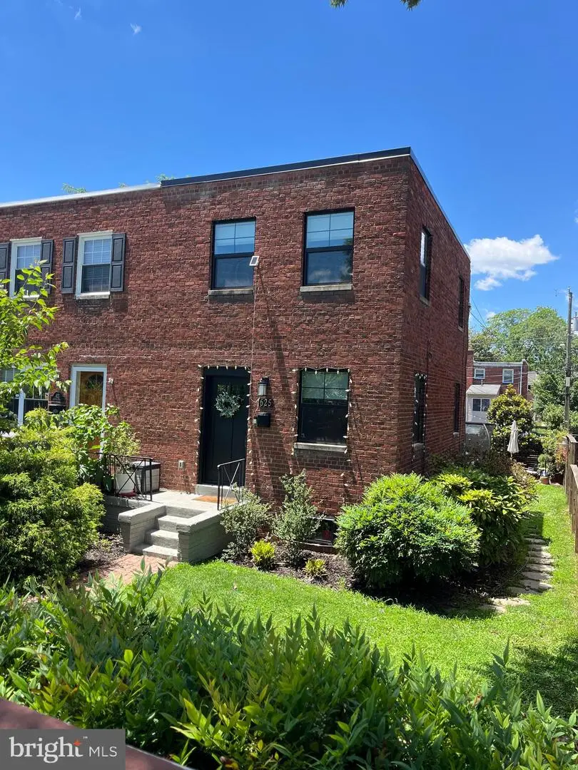 625 S Henry St, Alexandria, VA 22314 - #1