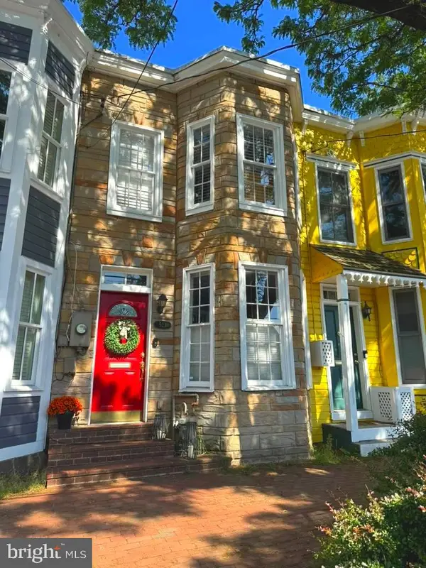 523 N Alfred St, ALEXANDRIA, VA 22314