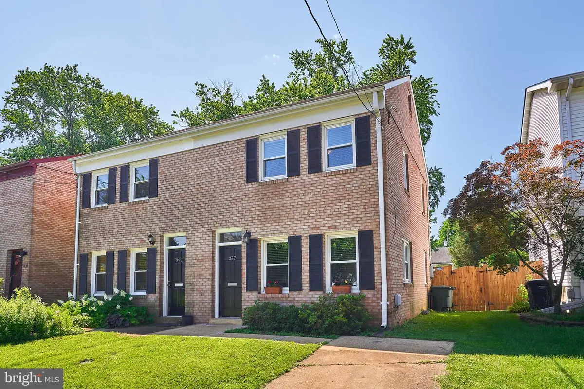 327 Laverne Ave, Alexandria, VA 22305 - #1