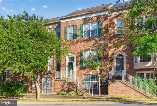 6006 Lincolnia Rd, ALEXANDRIA, VA 22312
