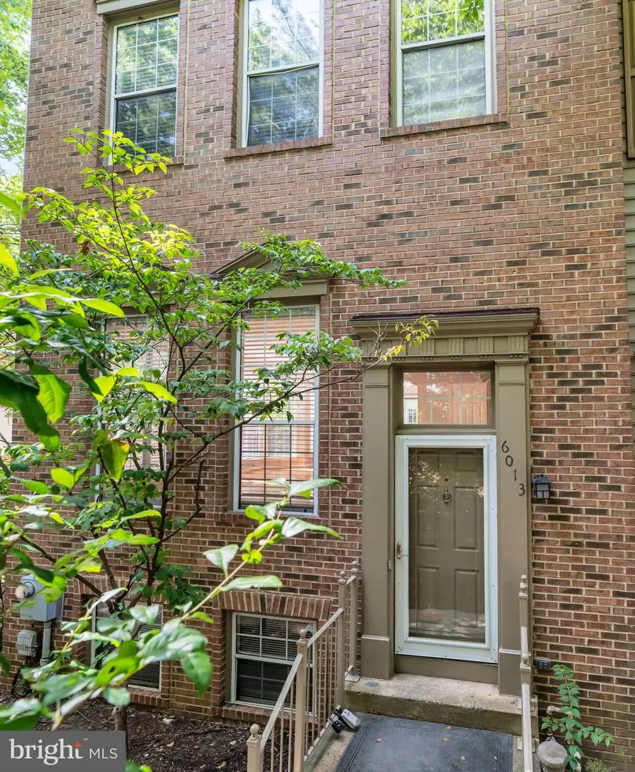 6013 Riddle Walk, Alexandria, VA 22312 - #1