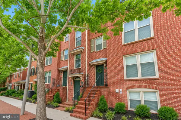 524 N West St #202, ALEXANDRIA, VA 22314