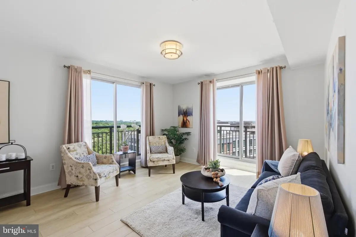 2050 Jamieson #1001, Alexandria, VA 22314 - #1