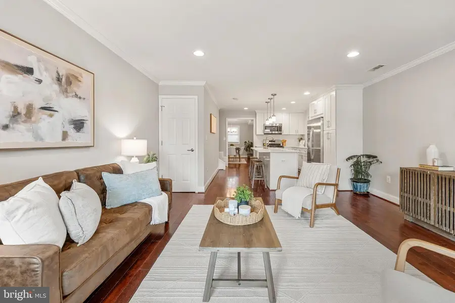 1111 Queen St, Alexandria, VA 22314 - #2