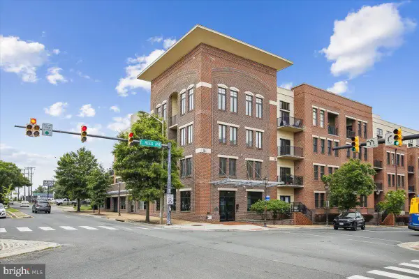 181 E Reed Ave #203, ALEXANDRIA, VA 22305