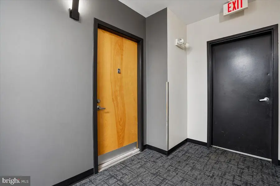 181 E Reed Ave #203, Alexandria, VA 22305 - #2
