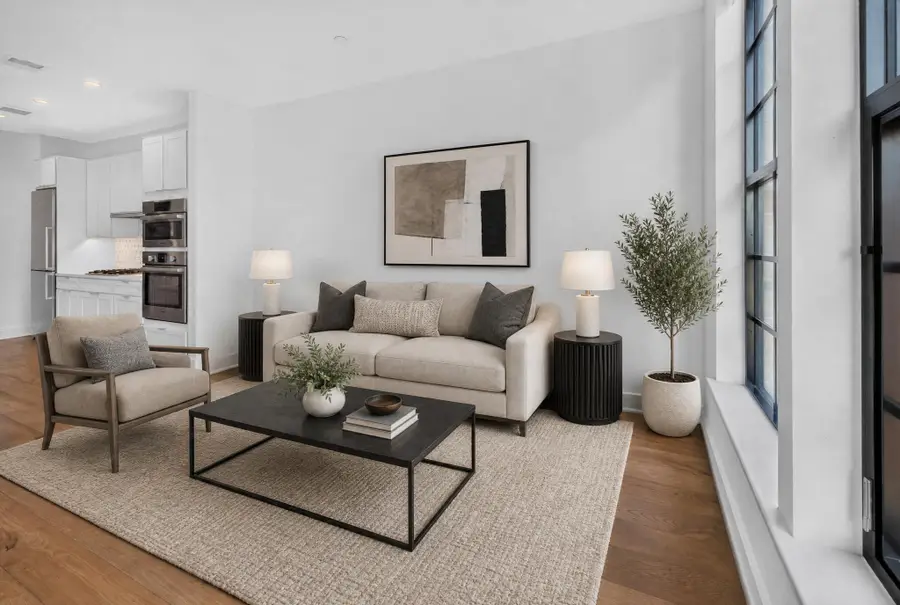 1312 King St #302, Alexandria, VA 22314 - #2