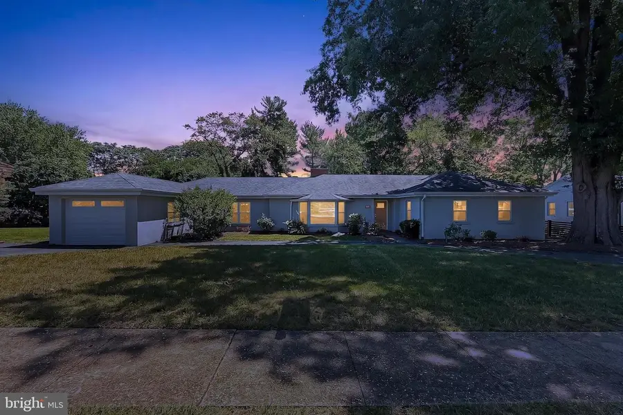 201 Longview Dr, Alexandria, VA 22314 - #2