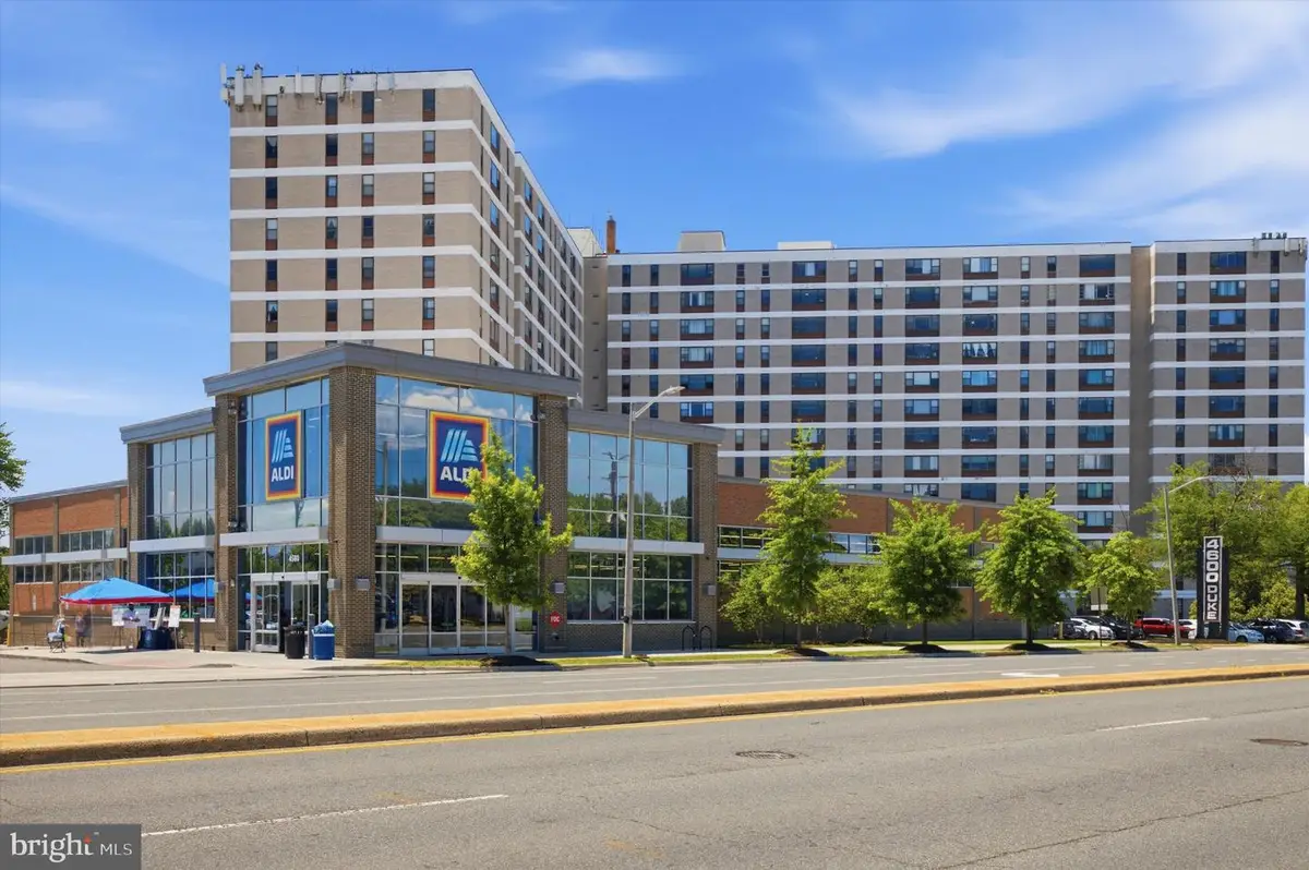 4600 Duke St #528, Alexandria, VA 22304 - #1